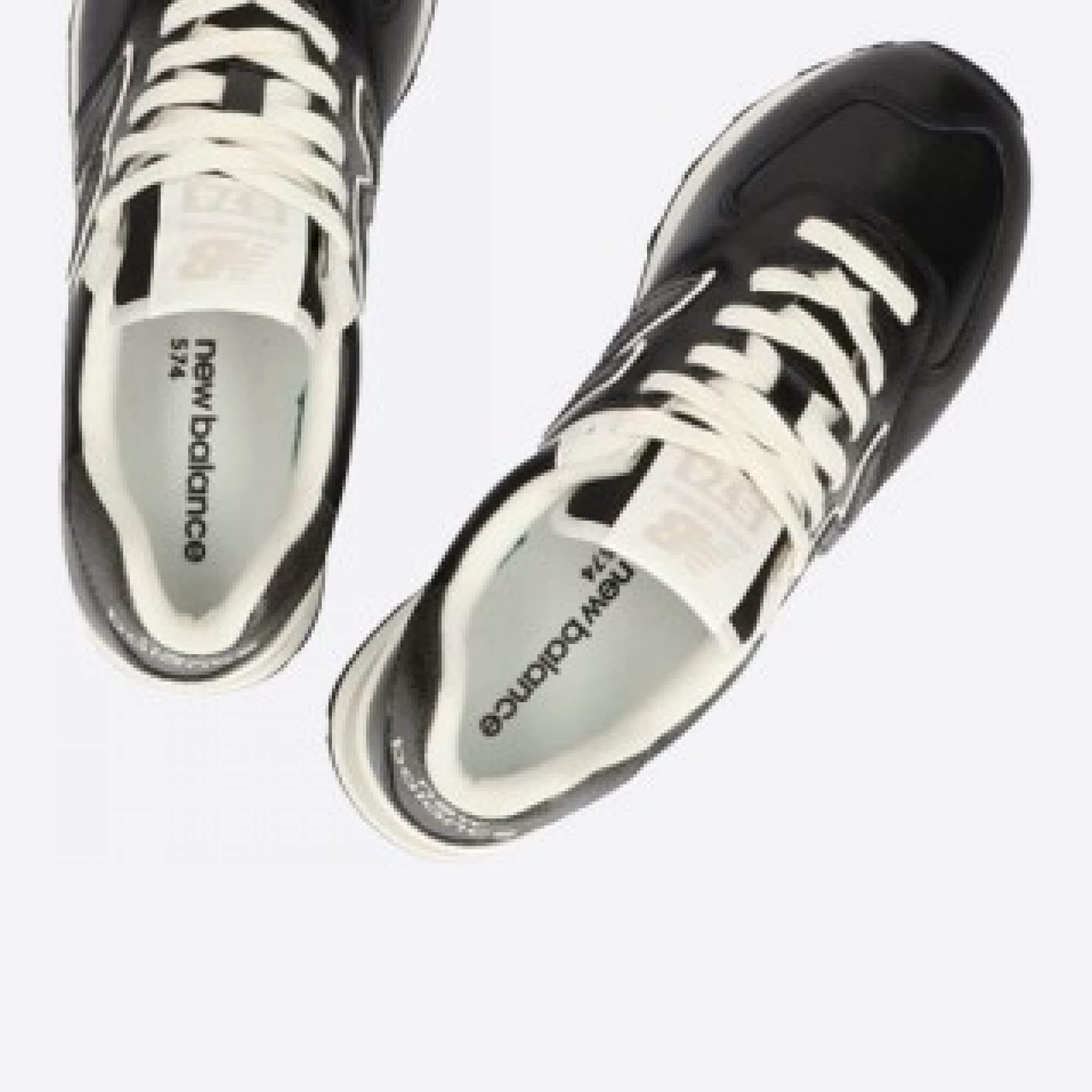 Dámské černé tenisky New Balance WL574PL2 horní strana