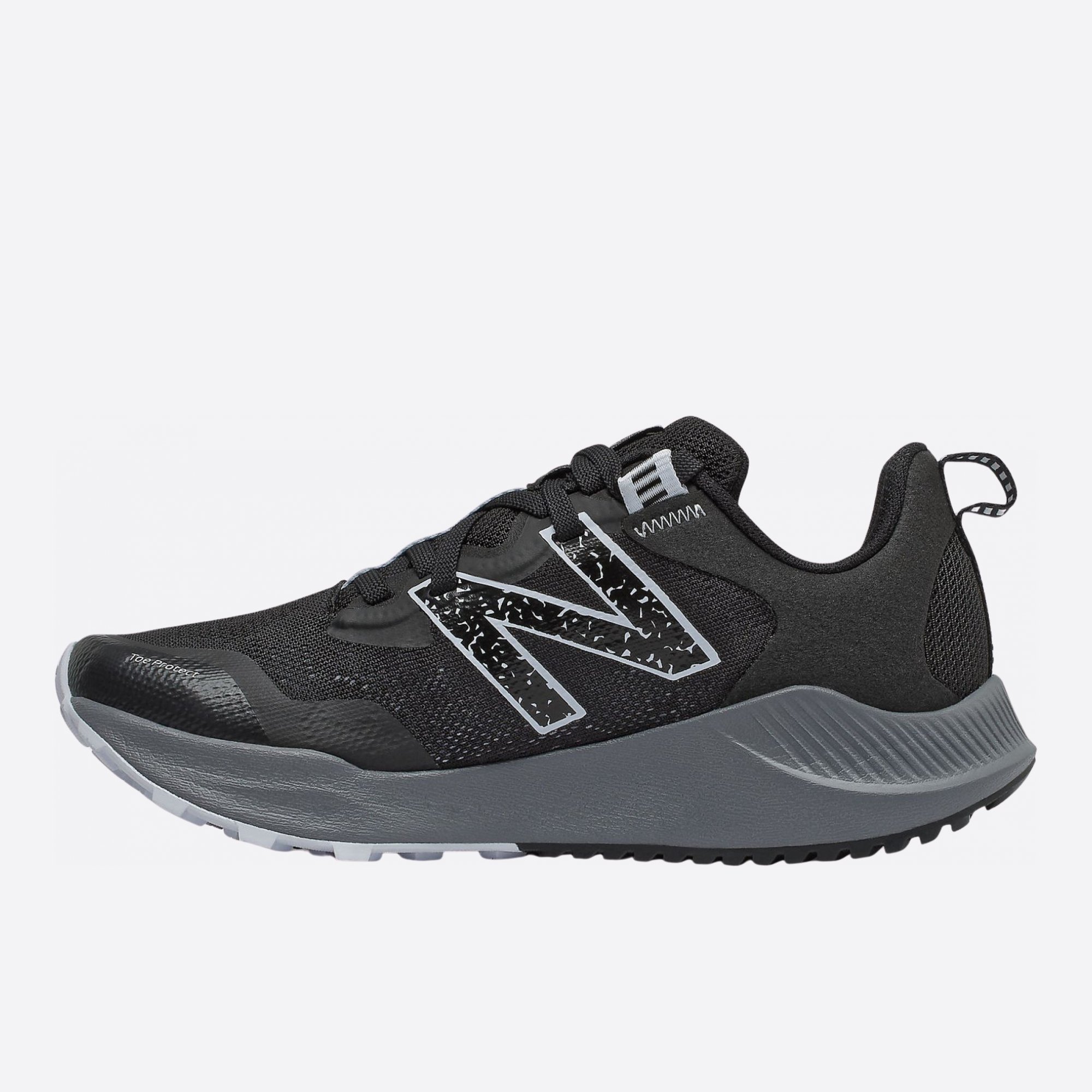 Dámské černé tenisky New Balance WTNTRLB4 levá strana