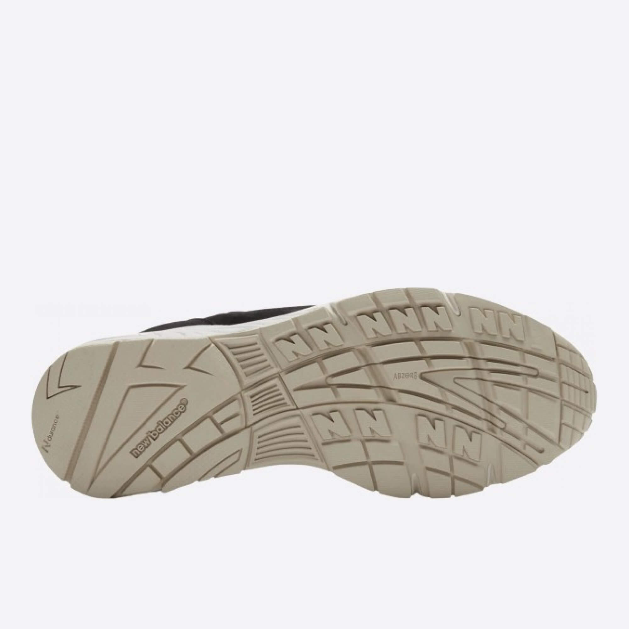 Pánské černé tenisky New Balance M991NKR podrážka